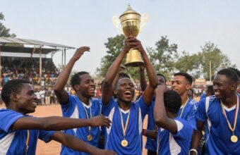 Finale du tournoi des vacanciers de Fria entre Tormelin et le Racing Club de Tigué au stade Konko Sylla