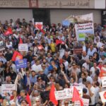 Des diplômés universitaires tunisiens participent à une mobilisation pour l’emploi