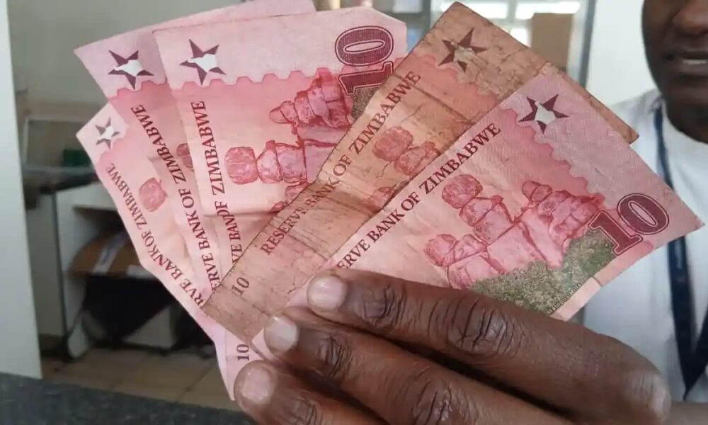 Billets du Zimbabwe Gold et dollar américain dans le contexte de la dédollarisation au Zimbabwe